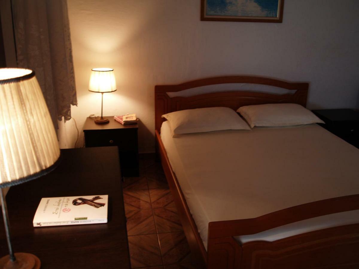 Q Bay Apartments Кепаро Екстериор снимка