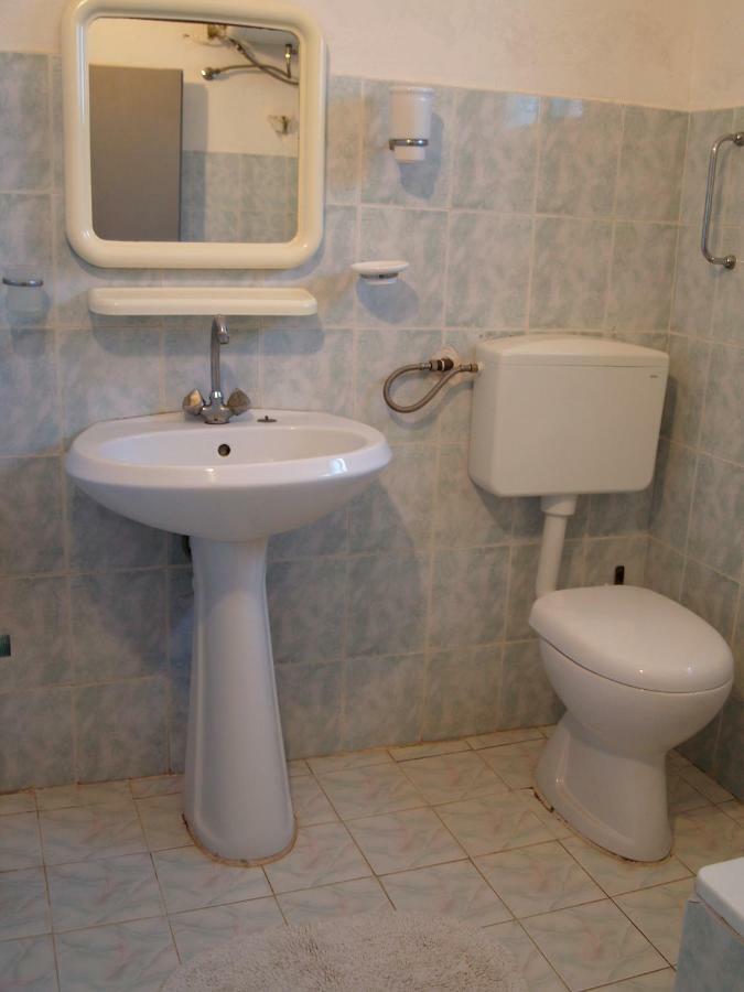 Q Bay Apartments Кепаро Екстериор снимка