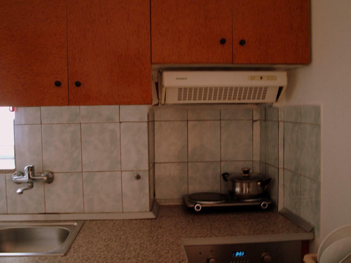 Q Bay Apartments Кепаро Екстериор снимка